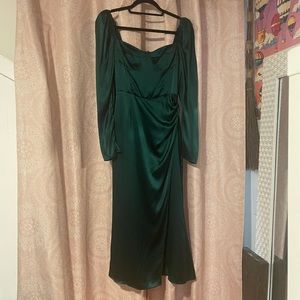 Reformation green long sleeved silk dress Size 2